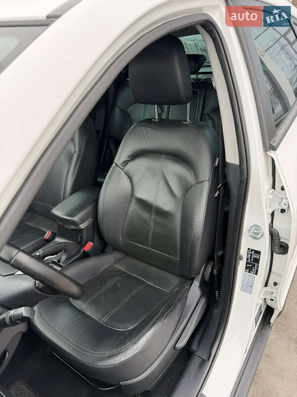 Внедорожник / Кроссовер Hyundai ix35 2011 в Киеве