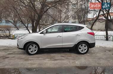 Позашляховик / Кросовер Hyundai ix35 2011 в Звягелі