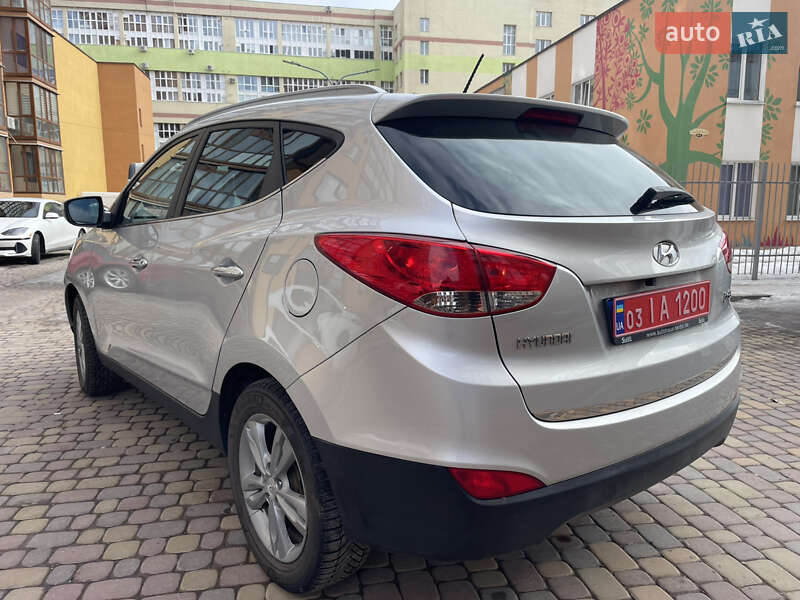 Внедорожник / Кроссовер Hyundai ix35 2010 в Виннице фото 9 Внедорожник / Кроссовер Hyundai ix35 2010 в Виннице