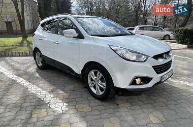Внедорожник / Кроссовер Hyundai ix35 2011 в Черноморске