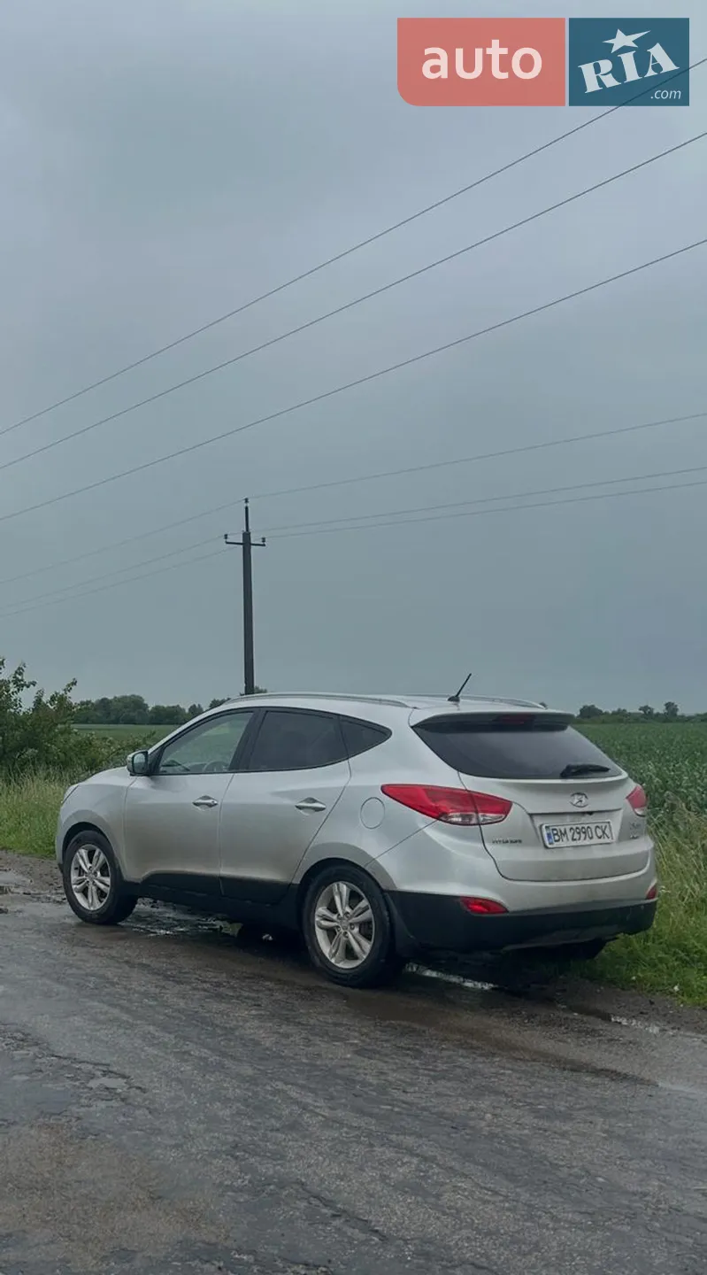 2011 Hyundai ix35 - фото 1
