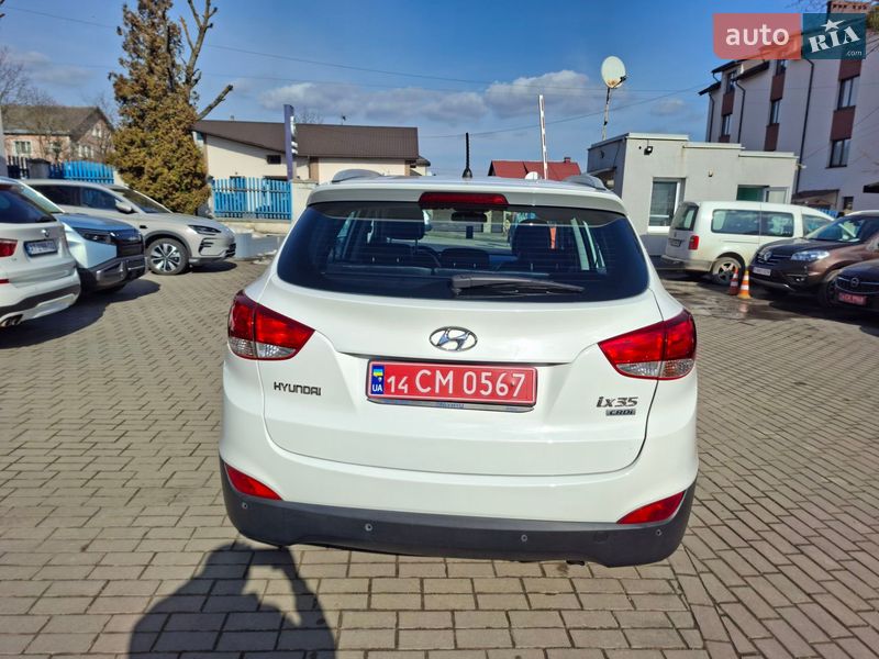 Внедорожник / Кроссовер Hyundai ix35 2012 в Ивано-Франковске