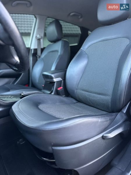 Внедорожник / Кроссовер Hyundai ix35 2012 в Луцке
