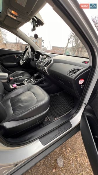 Внедорожник / Кроссовер Hyundai ix35 2011 в Николаеве