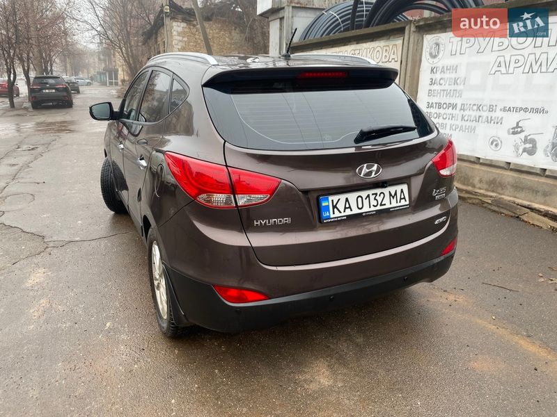 Внедорожник / Кроссовер Hyundai ix35 2013 в Кривом Роге