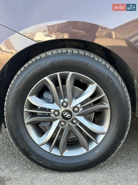 Внедорожник / Кроссовер Hyundai ix35 2014 в Луцке