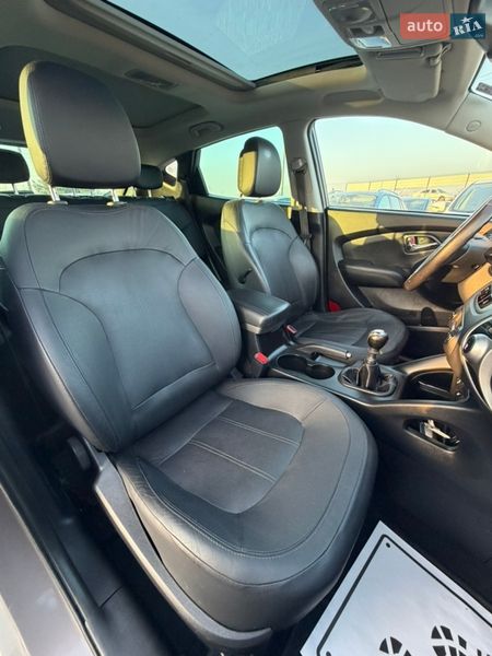 Внедорожник / Кроссовер Hyundai ix35 2012 в Ивано-Франковске