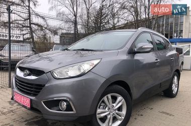 Внедорожник / Кроссовер Hyundai ix35 2011 в Черновцах