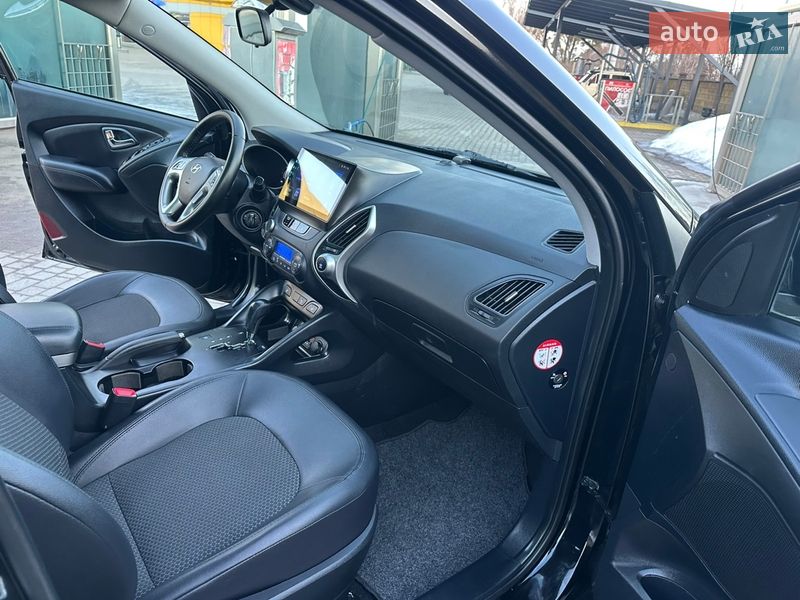 Внедорожник / Кроссовер Hyundai ix35 2012 в Дубно