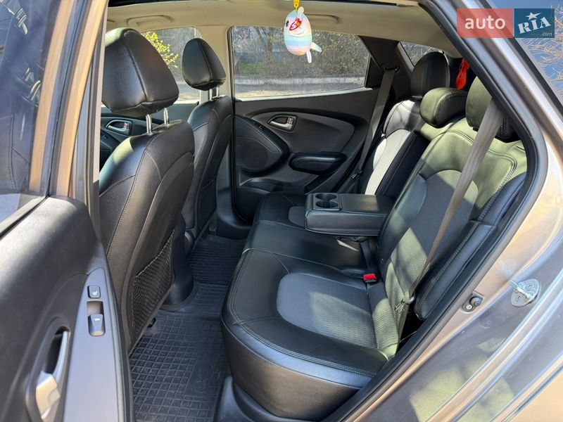 Внедорожник / Кроссовер Hyundai ix35 2012 в Каменском