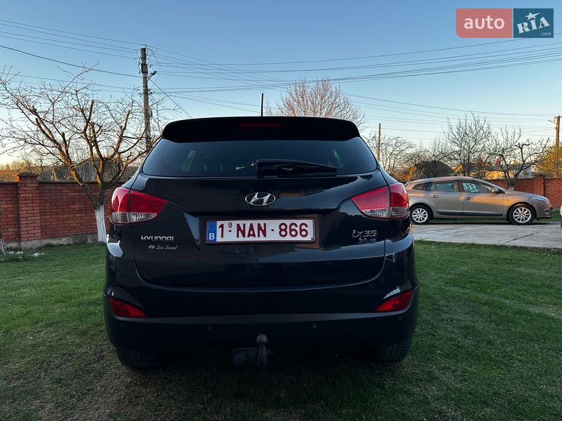 Внедорожник / Кроссовер Hyundai ix35 2011 в Ивано-Франковске