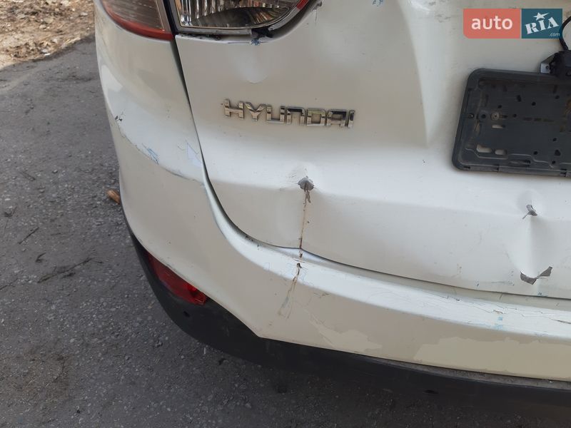 Внедорожник / Кроссовер Hyundai ix35 2010 в Запорожье