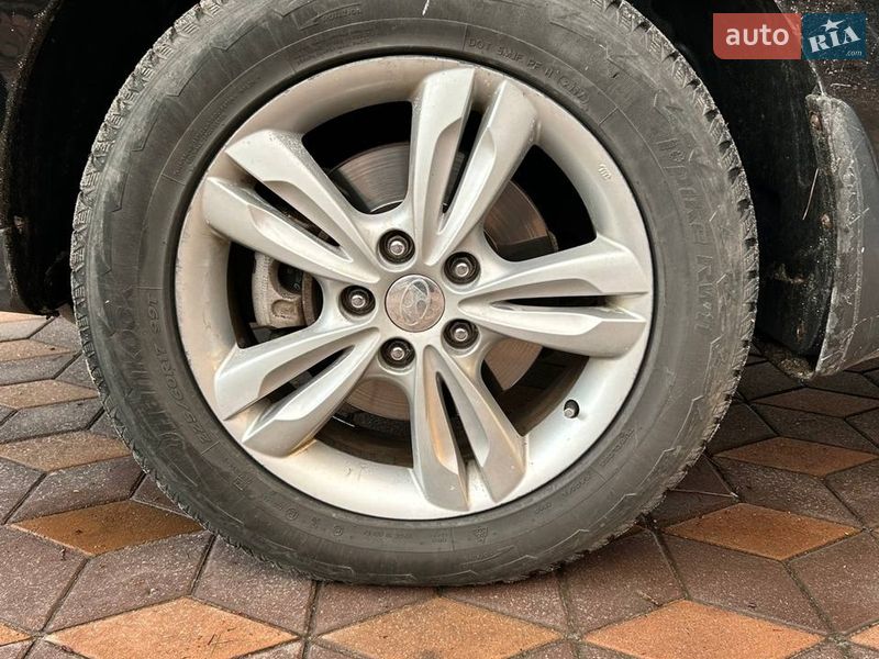 Внедорожник / Кроссовер Hyundai ix35 2011 в Лубнах