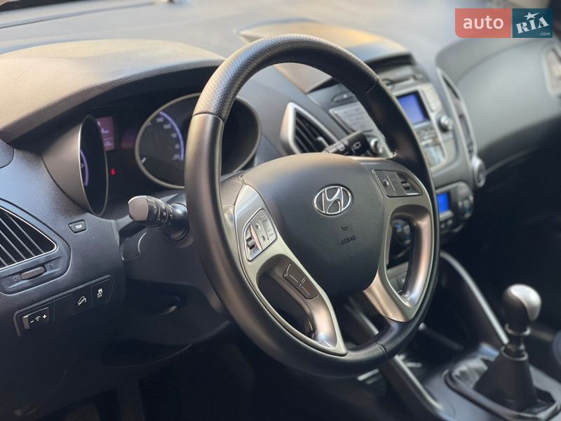 Внедорожник / Кроссовер Hyundai ix35 2012 в Киеве фото 37 Внедорожник / Кроссовер Hyundai ix35 2012 в Киеве