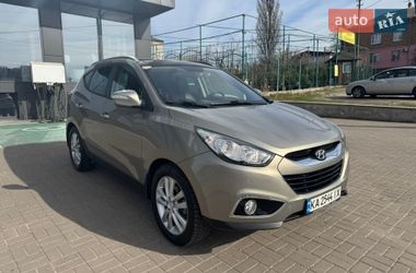 Позашляховик / Кросовер Hyundai ix35 2010 в Києві