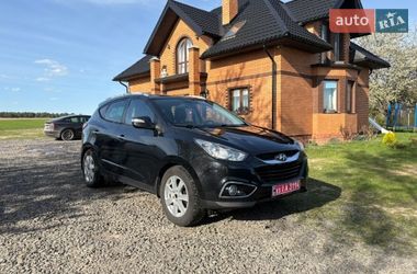 Внедорожник / Кроссовер Hyundai ix35 2010 в Луцке
