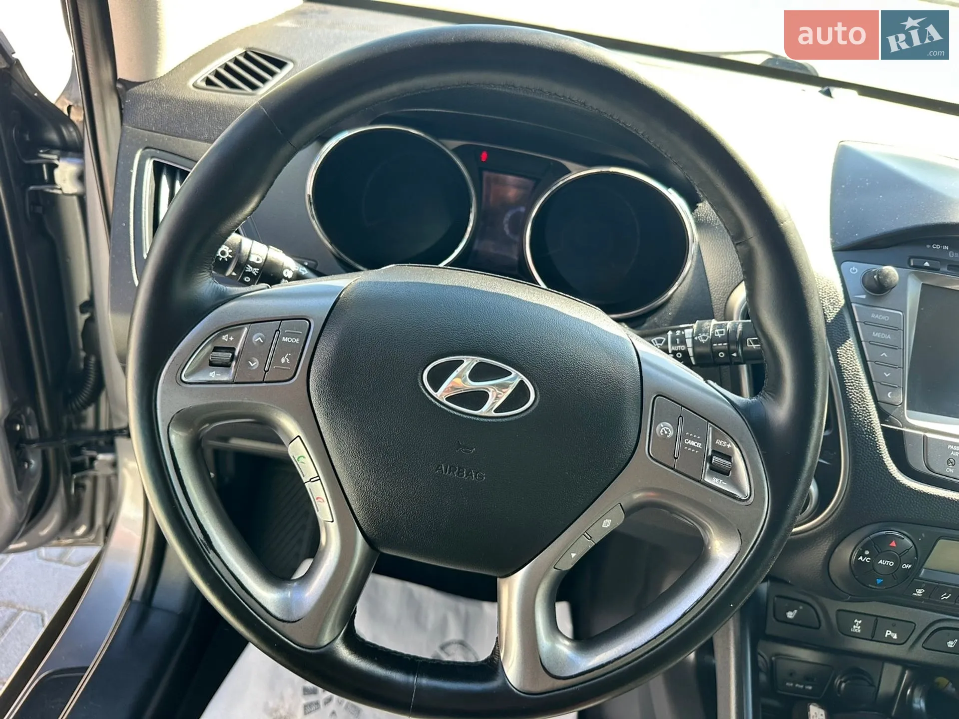 2014 Hyundai ix35 - мініатюра 38