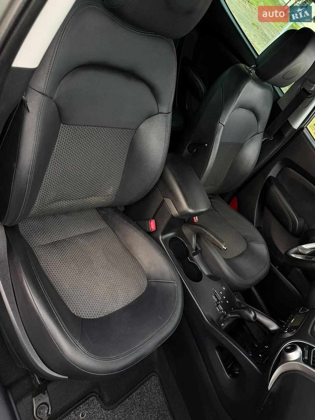 2011 Hyundai ix35 - мініатюра 24
