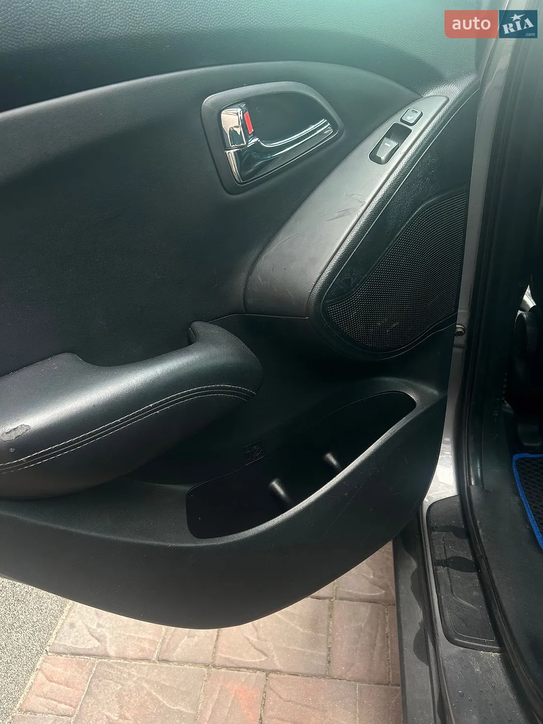 Hyundai ix35 2012 VIN TMAJU81VDCJ215684 фото оголошення 26 з 29