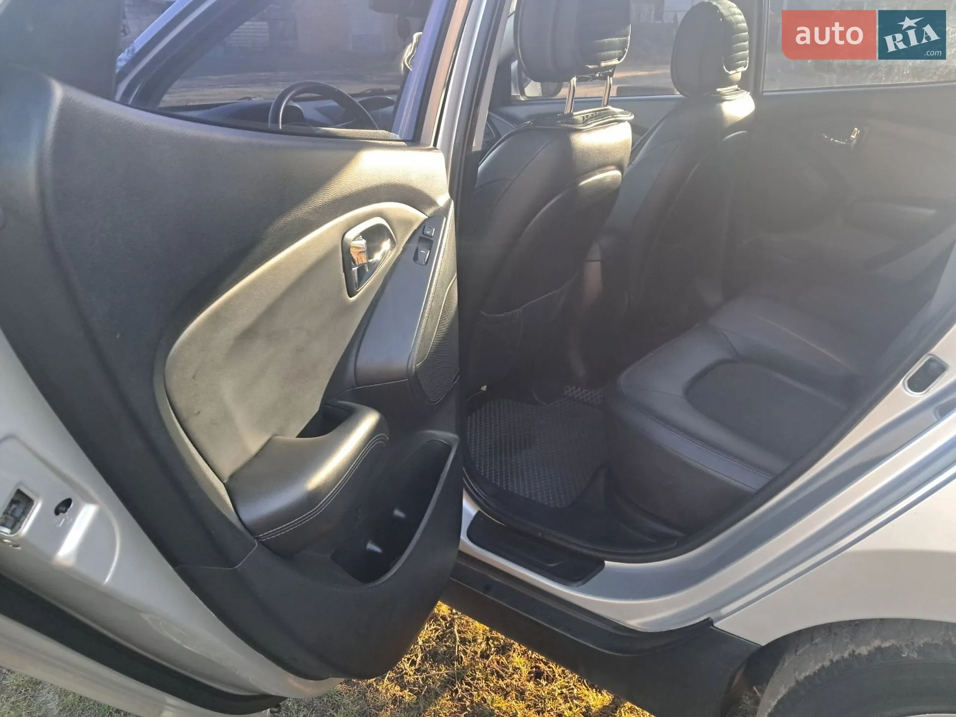 2011 Hyundai ix35 - мініатюра 8