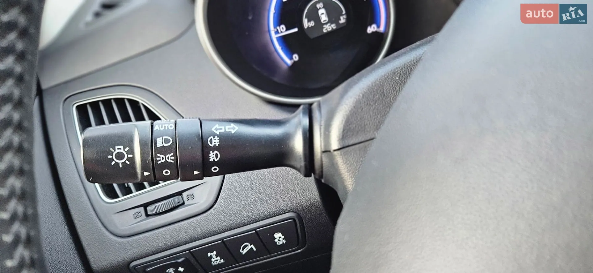 2011 Hyundai ix35 - мініатюра 108
