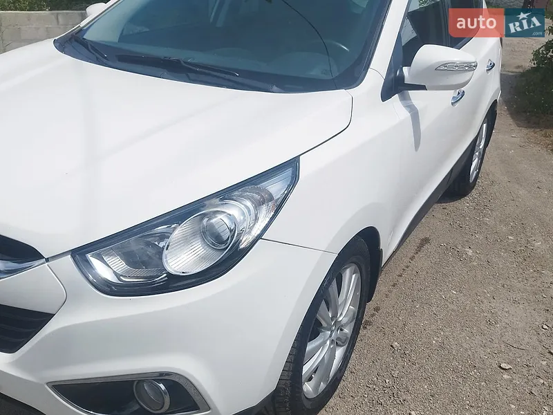 Hyundai ix35 2011 VIN TMAJU81VDCJ239494 фото оголошення 5 з 42