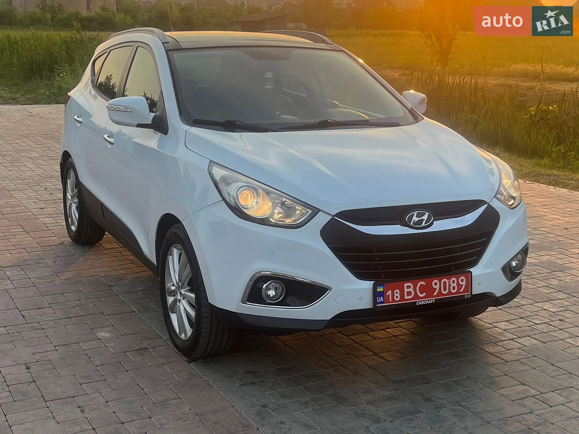 2010 Hyundai ix35 - фото 1