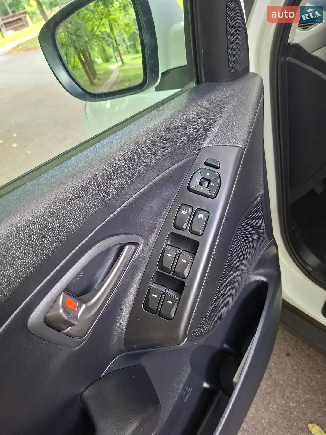 2015 Hyundai ix35 - мініатюра 23