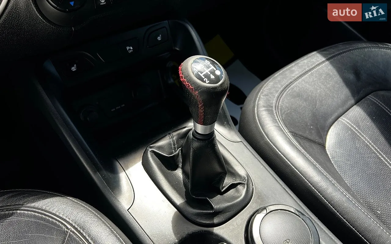 2010 Hyundai ix35 - мініатюра 18