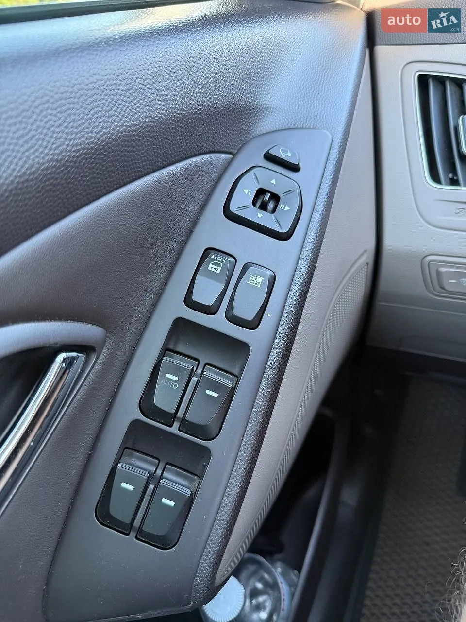 2012 Hyundai ix35 - мініатюра 15