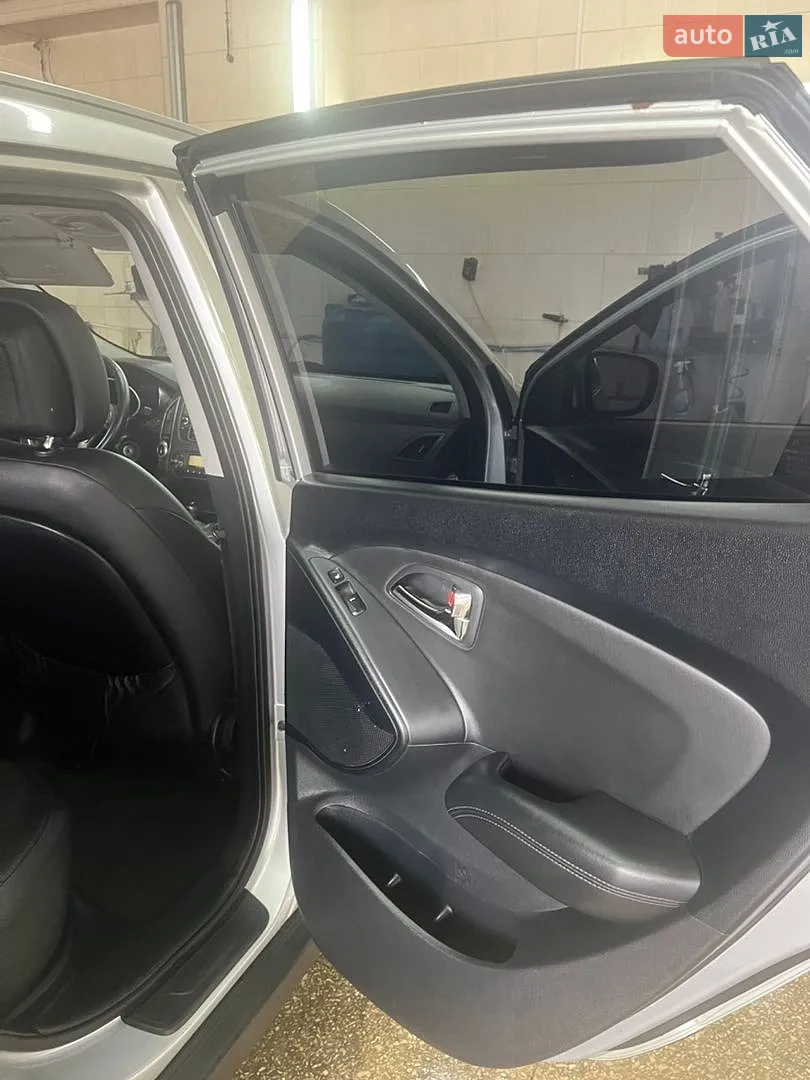 2011 Hyundai ix35 - мініатюра 19