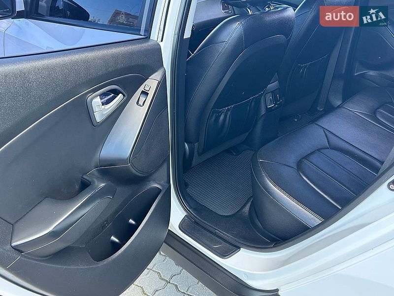 Внедорожник / Кроссовер Hyundai ix35 2013 в Одессе