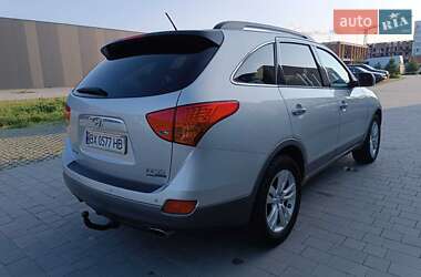 Позашляховик / Кросовер Hyundai ix55 2010 в Хмельницькому