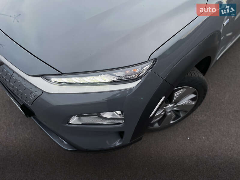 Внедорожник / Кроссовер Hyundai Kona Electric 2019 в Ровно