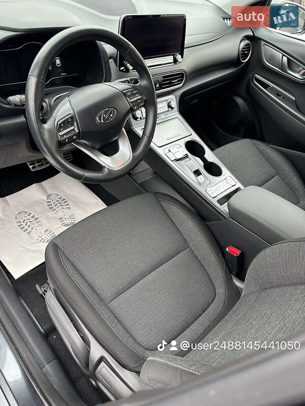 Внедорожник / Кроссовер Hyundai Kona Electric 2020 в Киеве фото 2 Внедорожник / Кроссовер Hyundai Kona Electric 2020 в Киеве