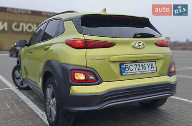 Внедорожник / Кроссовер Hyundai Kona Electric 2018 в 