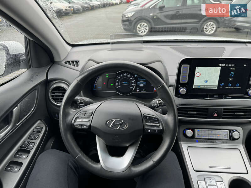 Внедорожник / Кроссовер Hyundai Kona Electric 2019 в Буске