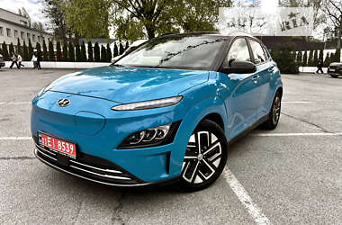 Позашляховик / Кросовер Hyundai Kona Electric 2021 в Києві