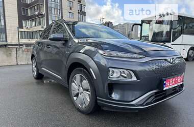 Внедорожник / Кроссовер Hyundai Kona Electric 2020 в Киеве