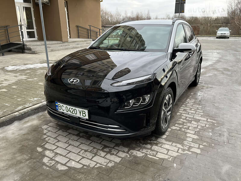 Внедорожник / Кроссовер Hyundai Kona Electric 2021 в Львове