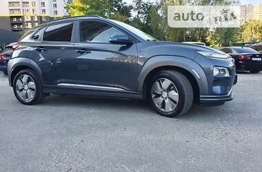 Позашляховик / Кросовер Hyundai Kona Electric 2019 в Києві