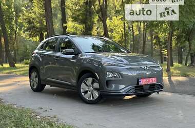 Позашляховик / Кросовер Hyundai Kona Electric 2020 в Чернівцях