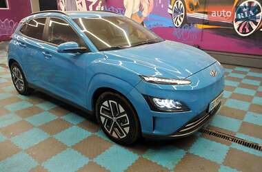 Позашляховик / Кросовер Hyundai Kona Electric 2022 в Києві