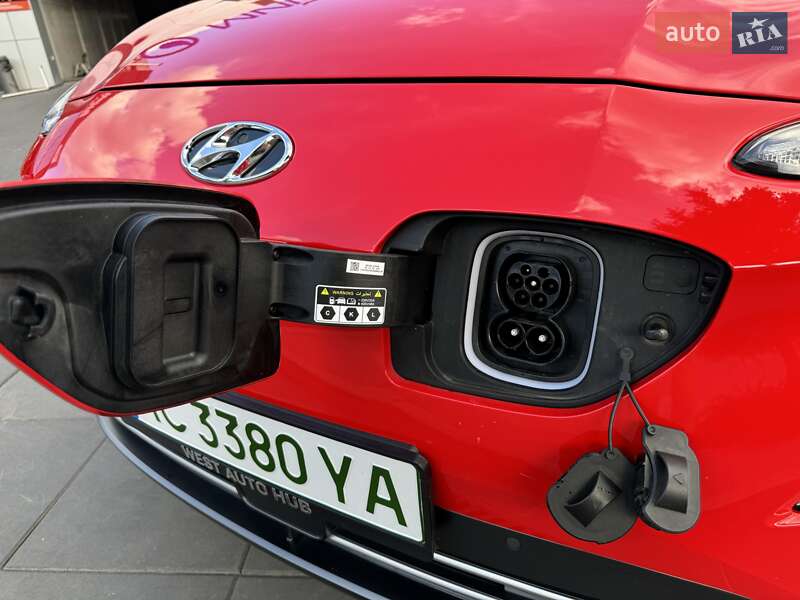 Внедорожник / Кроссовер Hyundai Kona Electric 2021 в Луцке