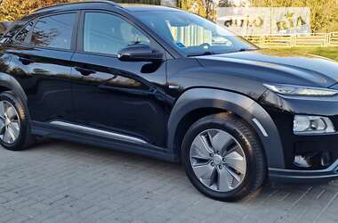 Внедорожник / Кроссовер Hyundai Kona Electric 2021 в Тернополе