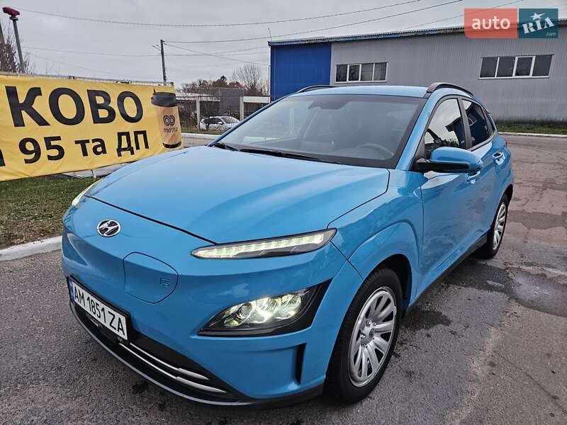 Внедорожник / Кроссовер Hyundai Kona Electric 2022 в Житомире