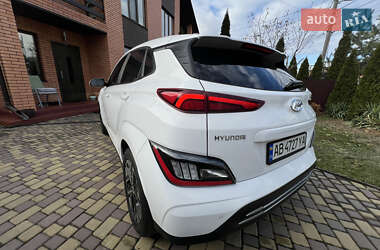 Позашляховик / Кросовер Hyundai Kona Electric 2021 в 