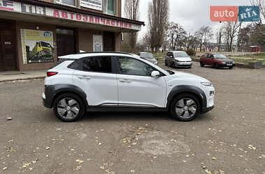 Позашляховик / Кросовер Hyundai Kona Electric 2019 в Черкасах