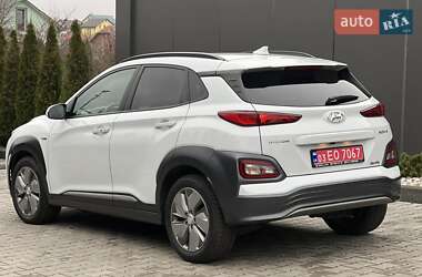 Позашляховик / Кросовер Hyundai Kona Electric 2019 в Дубні