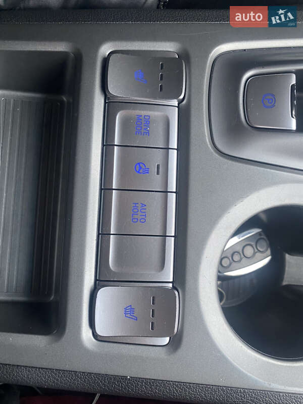 Внедорожник / Кроссовер Hyundai Kona Electric 2021 в Хмельницком